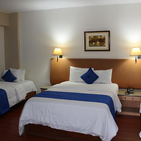 Blue Star Hotel Lima Luaran gambar