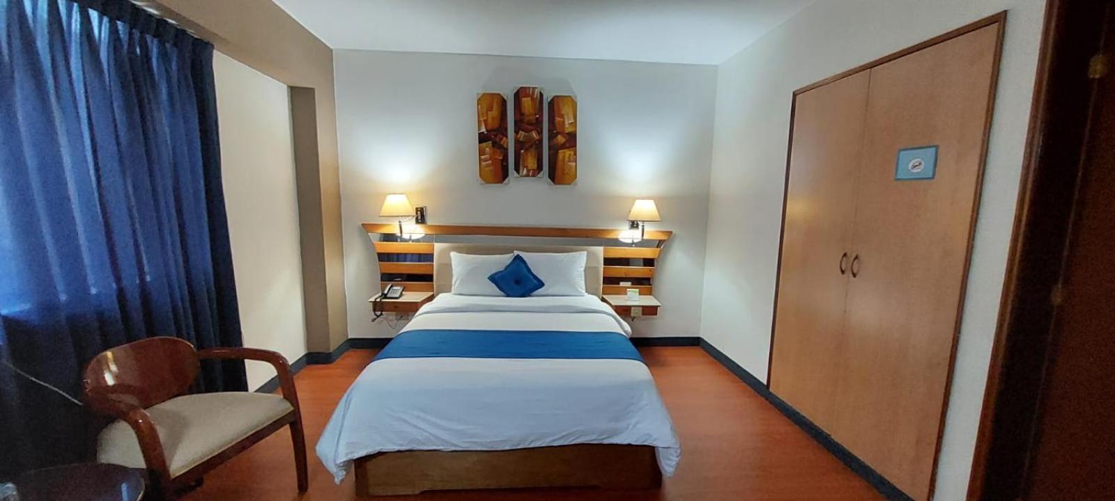 Blue Star Hotel Lima Luaran gambar