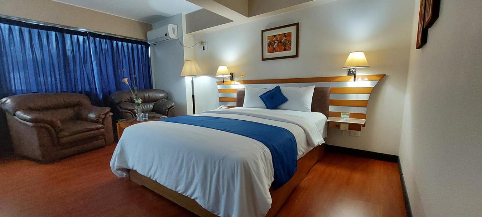 Blue Star Hotel Lima Luaran gambar