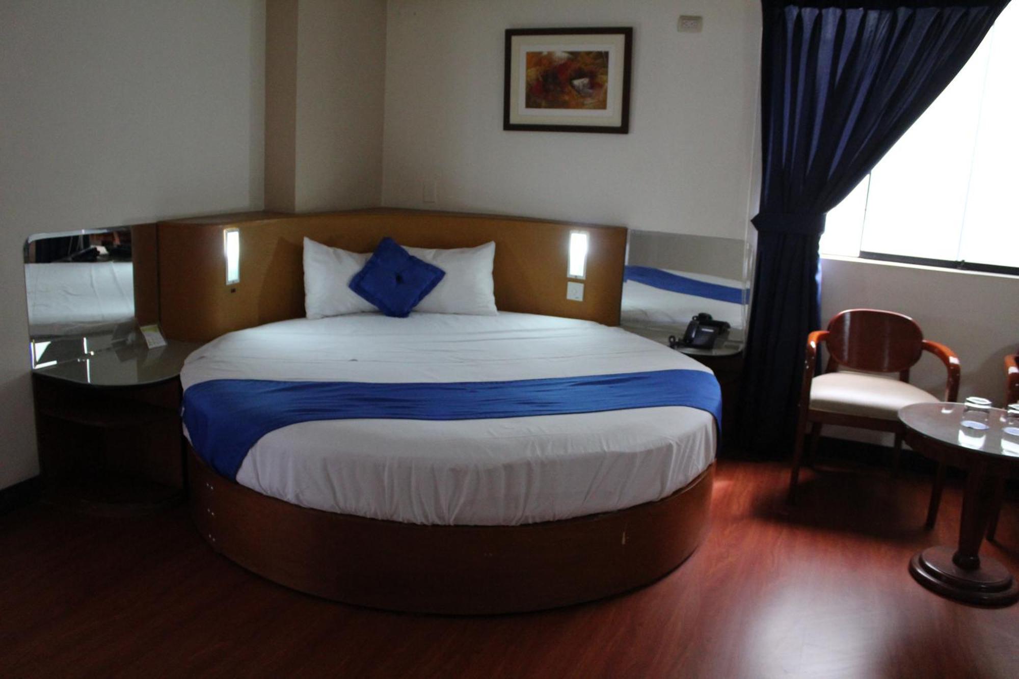 Blue Star Hotel Lima Luaran gambar